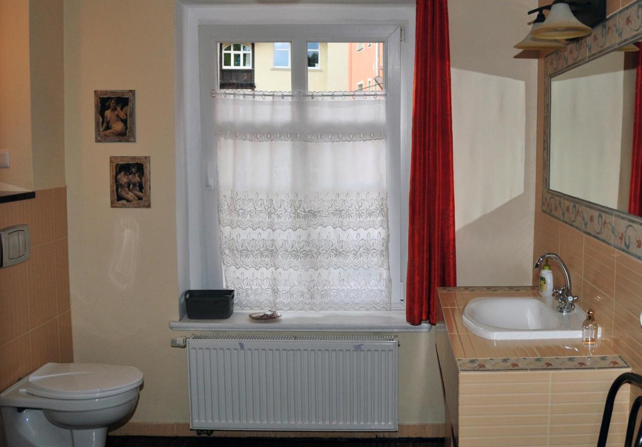 Apartamenty W Starym Kinie Swieradow-Zdroj Bagian luar foto