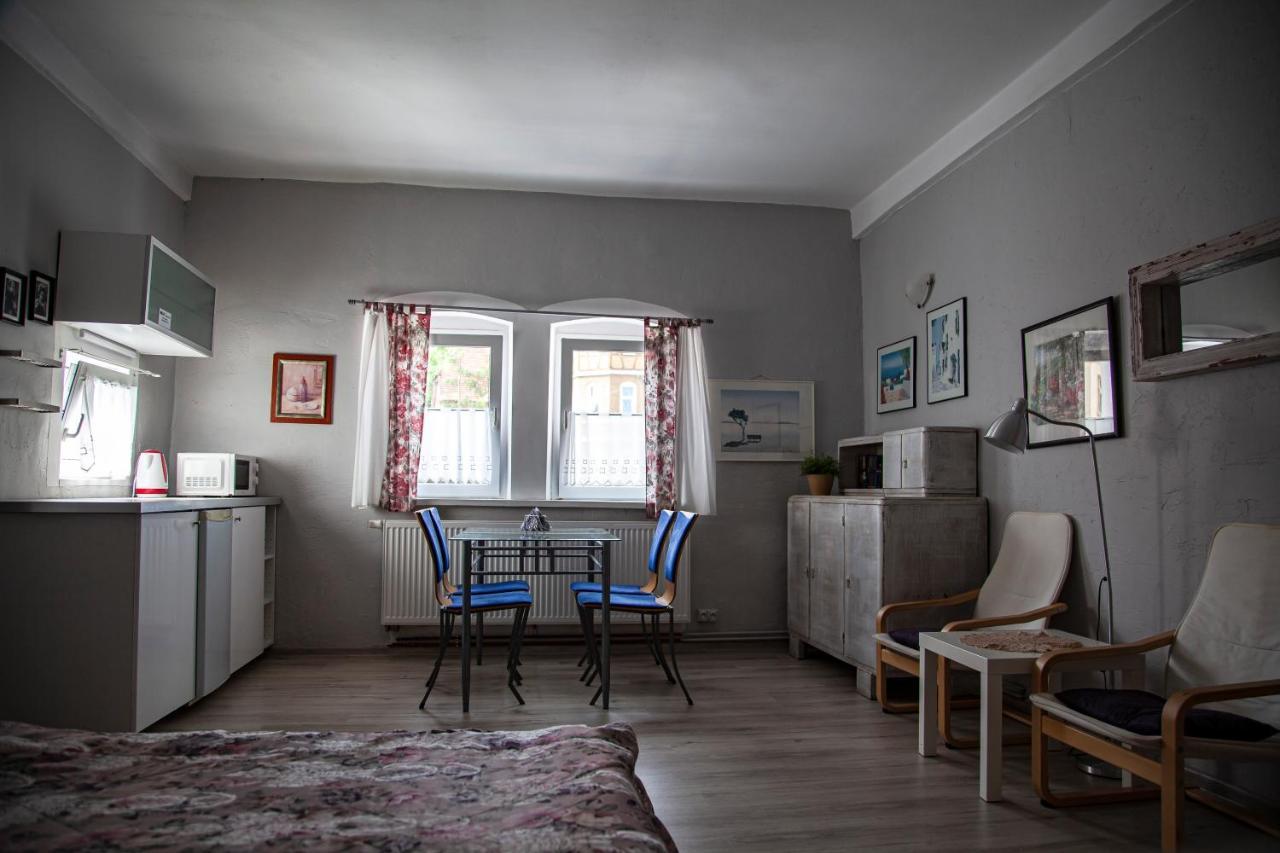 Apartamenty W Starym Kinie Swieradow-Zdroj Bagian luar foto
