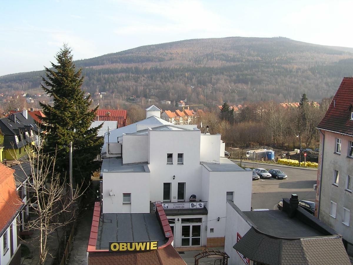 Apartamenty W Starym Kinie Swieradow-Zdroj Bagian luar foto